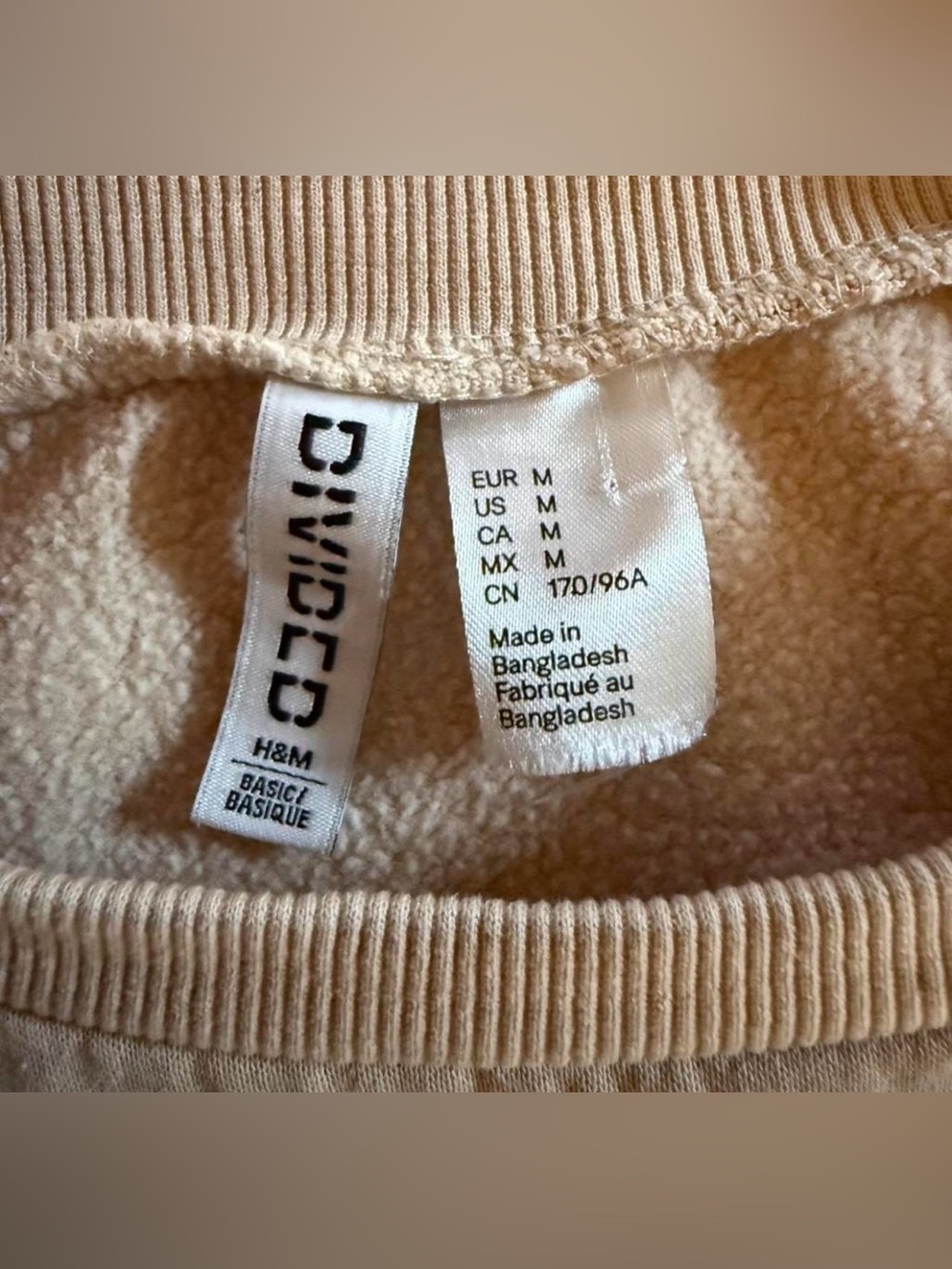 H&M Divided Cropped Crewneck Sweatshirt in Light Tan - Picture 3 of 6